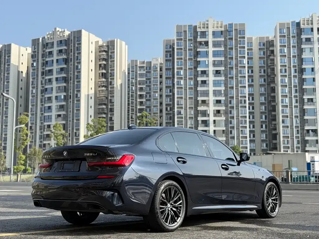 BMW 3 Series — фото 10