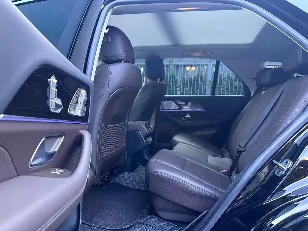 Mercedes-Benz GLE 2023 из CN, фото 2