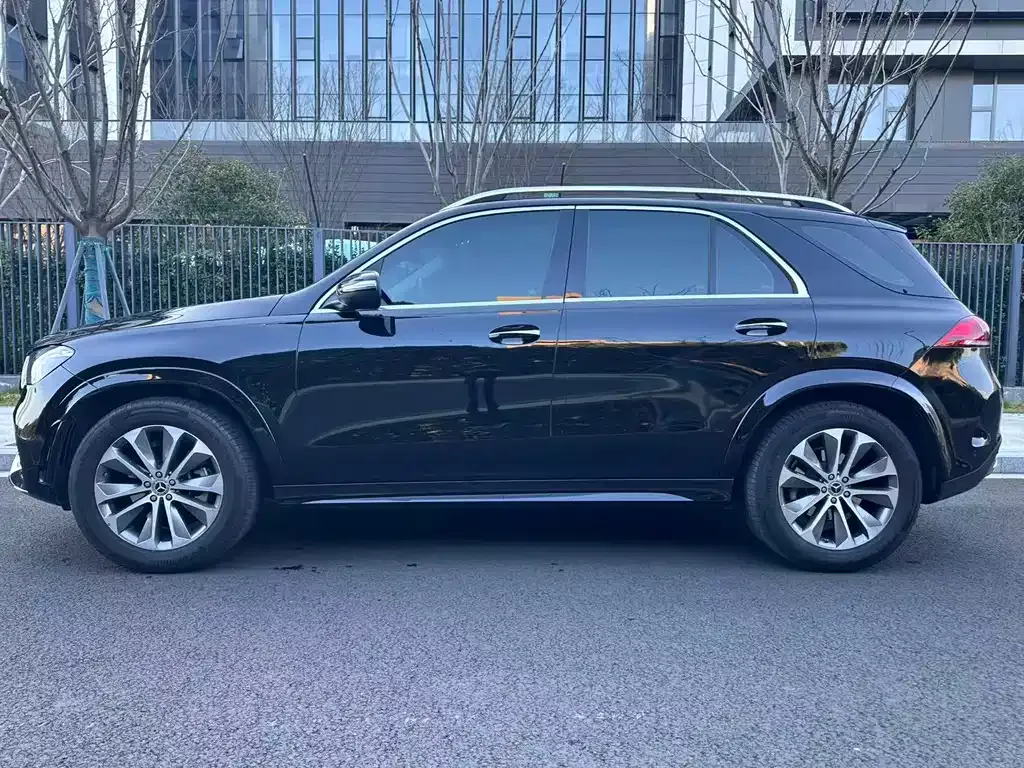 Mercedes-Benz GLE 2023 из CN, фото 8