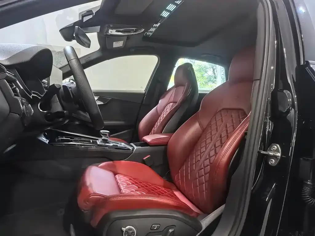 Audi S4 2023 из CN, фото 10