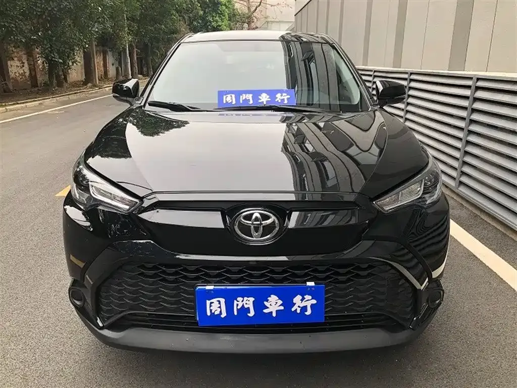 Toyota Frontlander 2023 из CN, фото 9