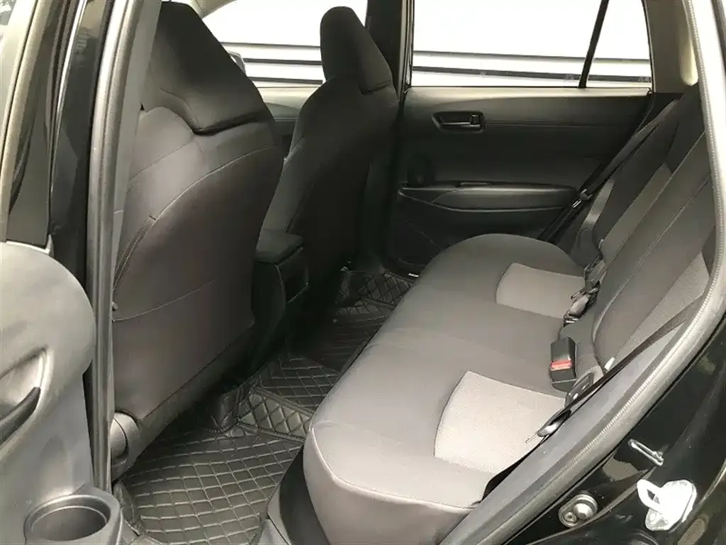 Toyota Frontlander 2023 из CN, фото 4