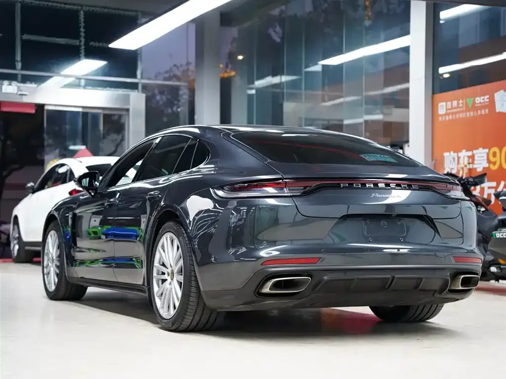 Porsche Panamera — фото 4