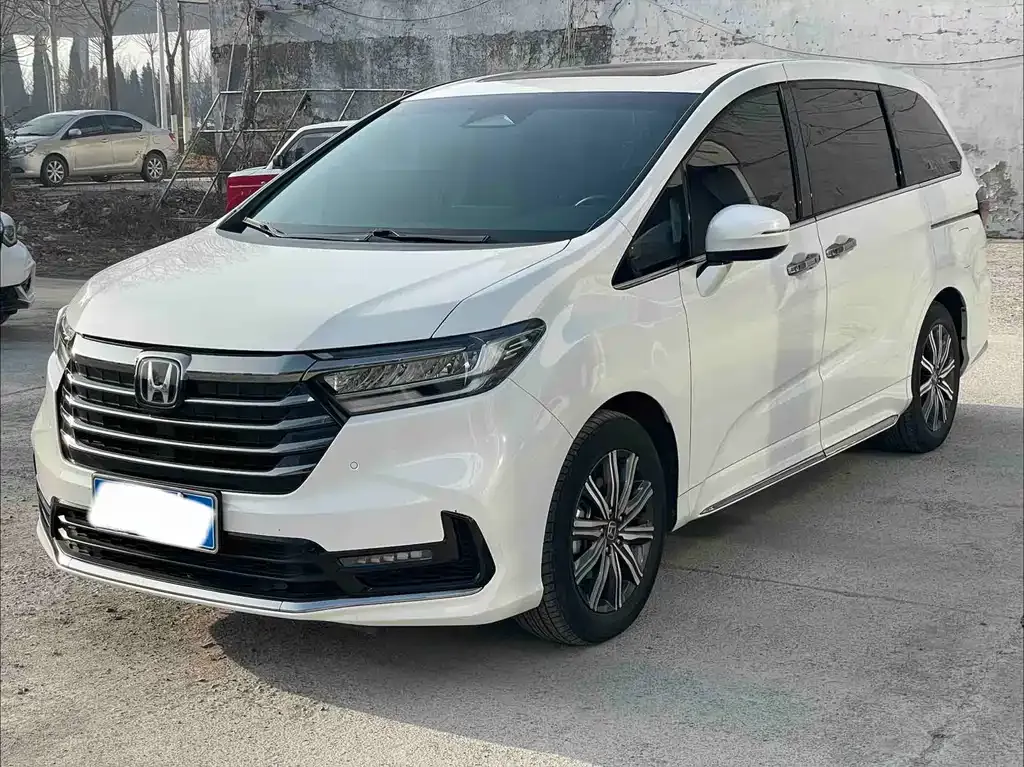 Honda Odyssey — фото 1