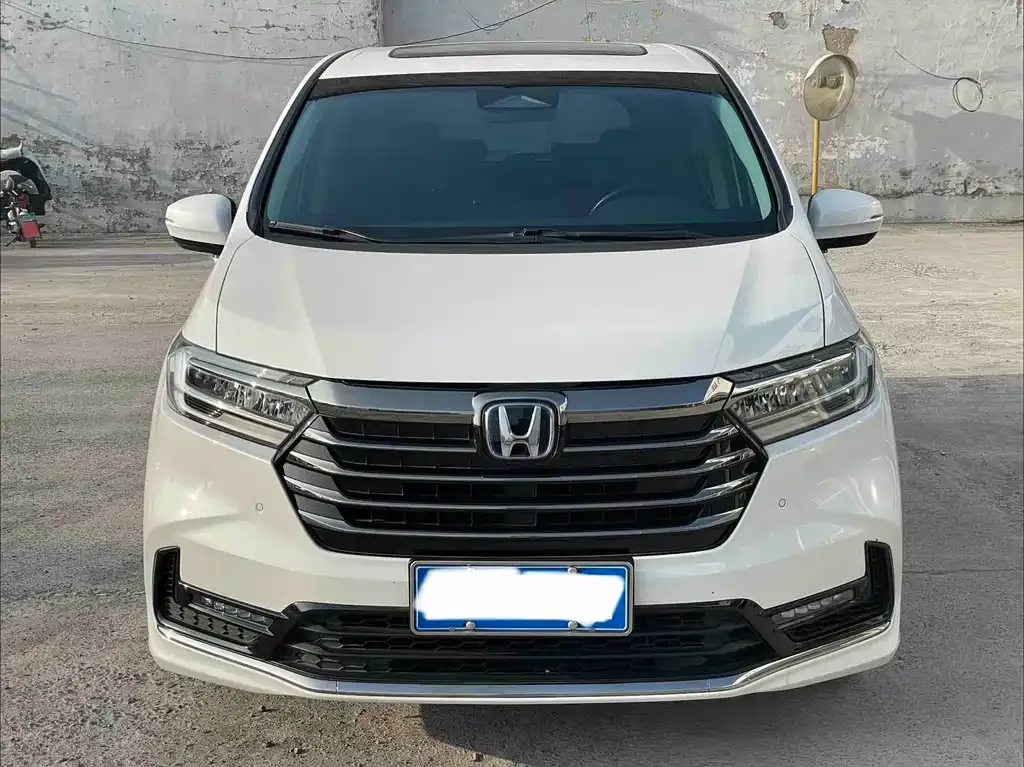 Honda Odyssey — фото 10