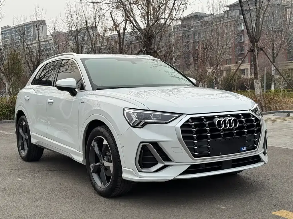 Audi Q3 2022 из CN, фото 3