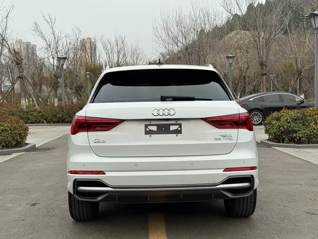 Audi Q3 2022 из CN, фото 7