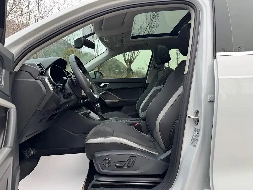 Audi Q3 2022 из CN, фото 9