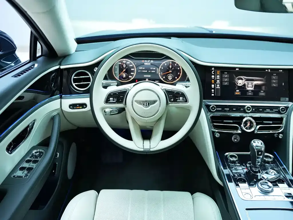 Bentley Flying Spur 2023 из CN, фото 7