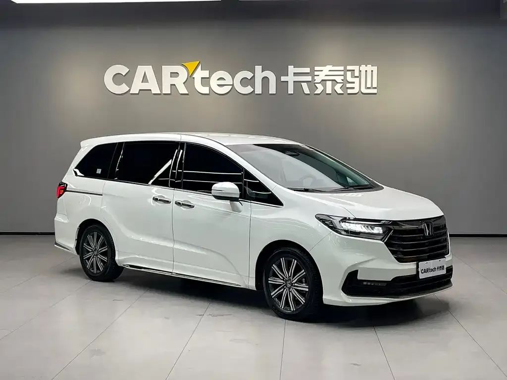 Honda Odyssey — фото 4
