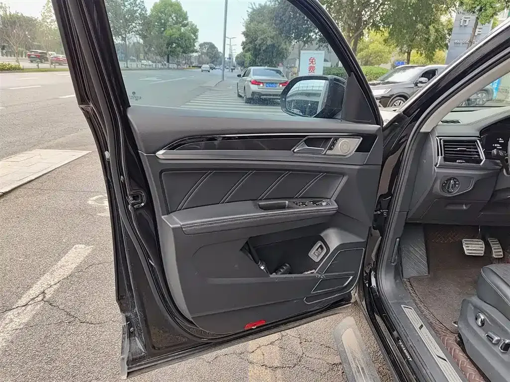 Volkswagen Teramont 2021 из CN, фото 4