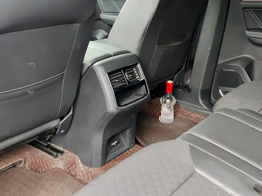 Volkswagen Teramont 2021 из CN, фото 9