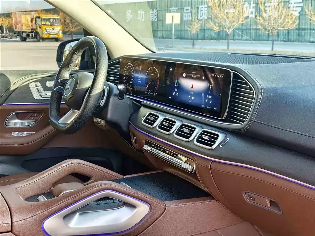 Mercedes-Benz GLS 2024 из CN, фото 8
