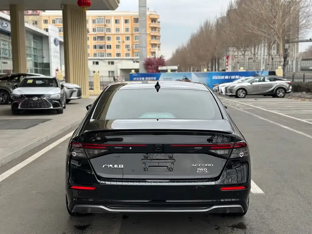 Honda Accord 2025 из CN, фото 4