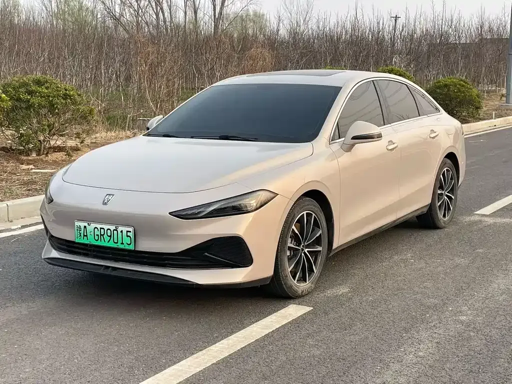 Roewe D7 2025 из CN, фото 1