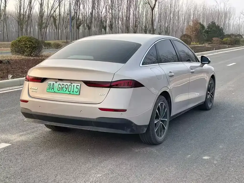 Roewe D7 2025 из CN, фото 9
