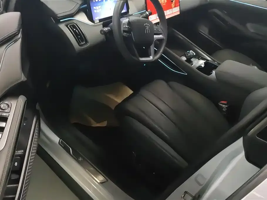 BYD L EV 2025 из CN, фото 5