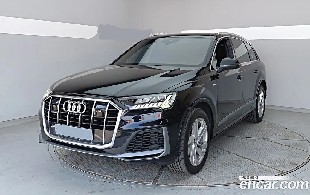 Audi Q7 2021 из KR, фото 1