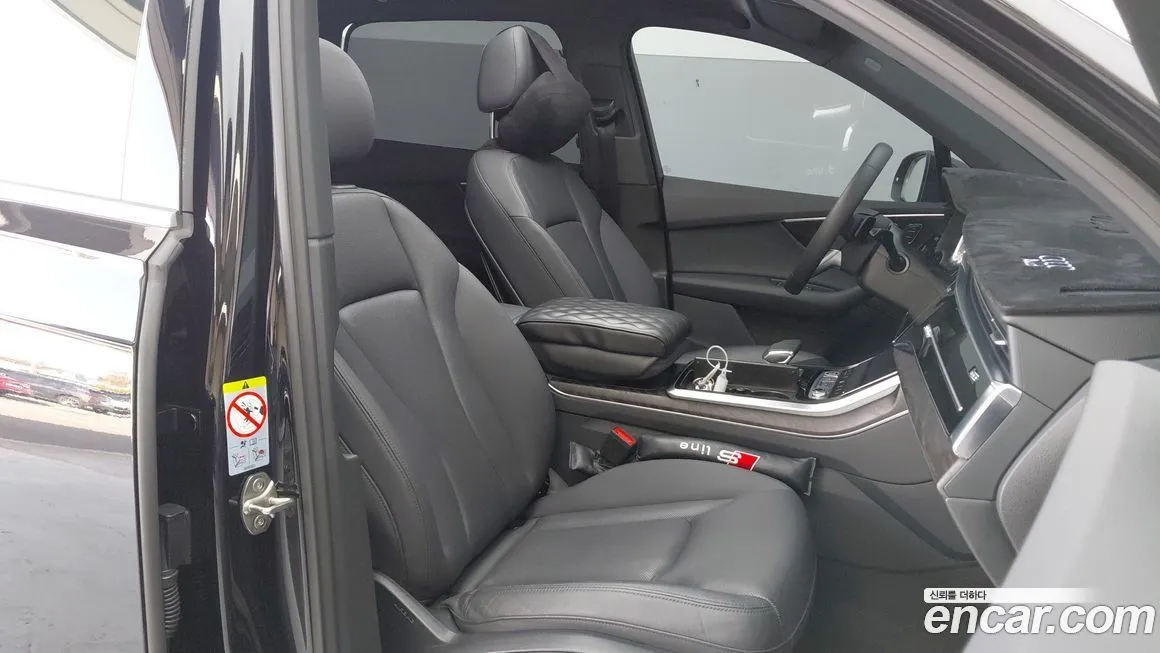 Audi Q7 2021 из KR, фото 10
