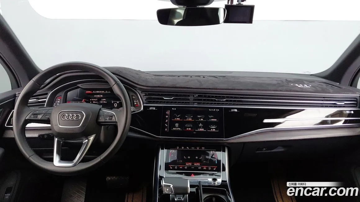 Audi Q7 2021 из KR, фото 9