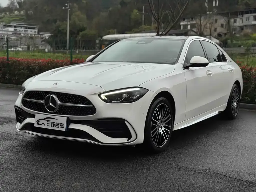 Mercedes-Benz C-Class — фото 1