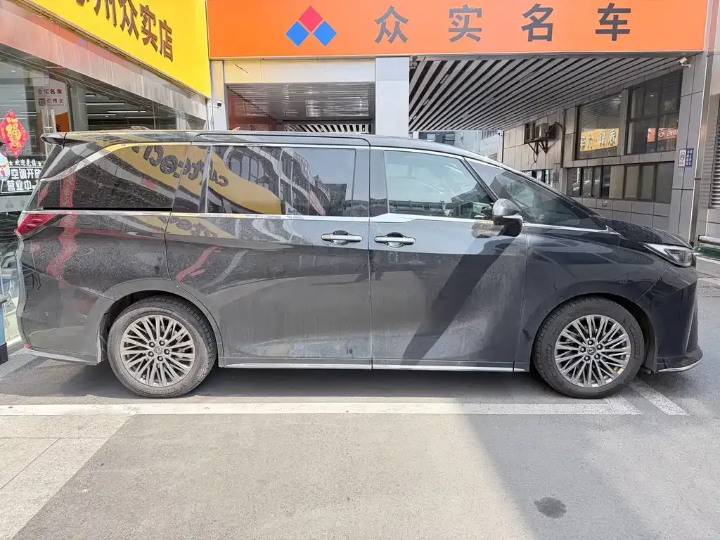 Lexus LM 2025 из CN, фото 4