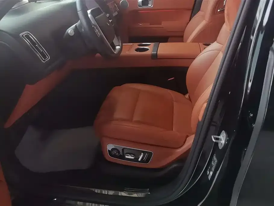 Li Auto L8 2022 из CN, фото 9