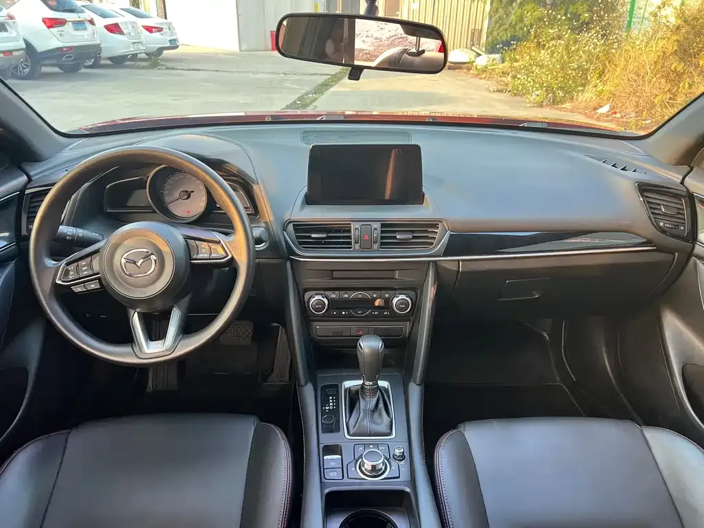 Mazda CX-4 — фото 2