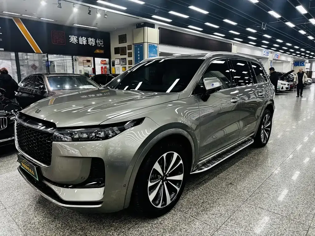 Li Auto Li ONE 2022 из CN, фото 1