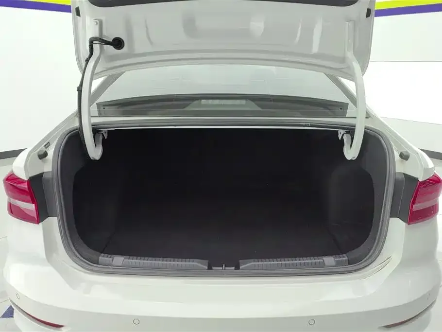 Volkswagen Lavida 2021 из CN, фото 6