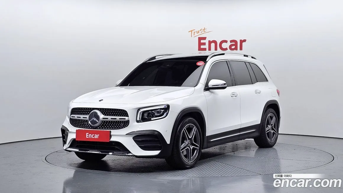 Mercedes-Benz GLB-Class — фото 1