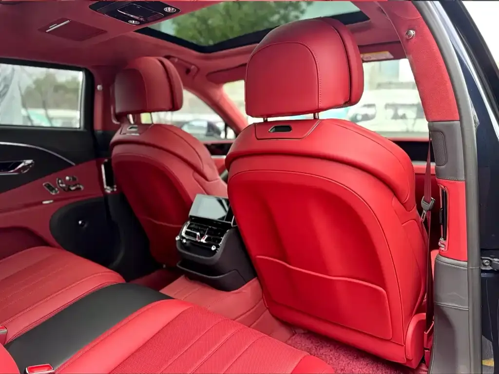 Bentley Flying Spur 2023 из CN, фото 6