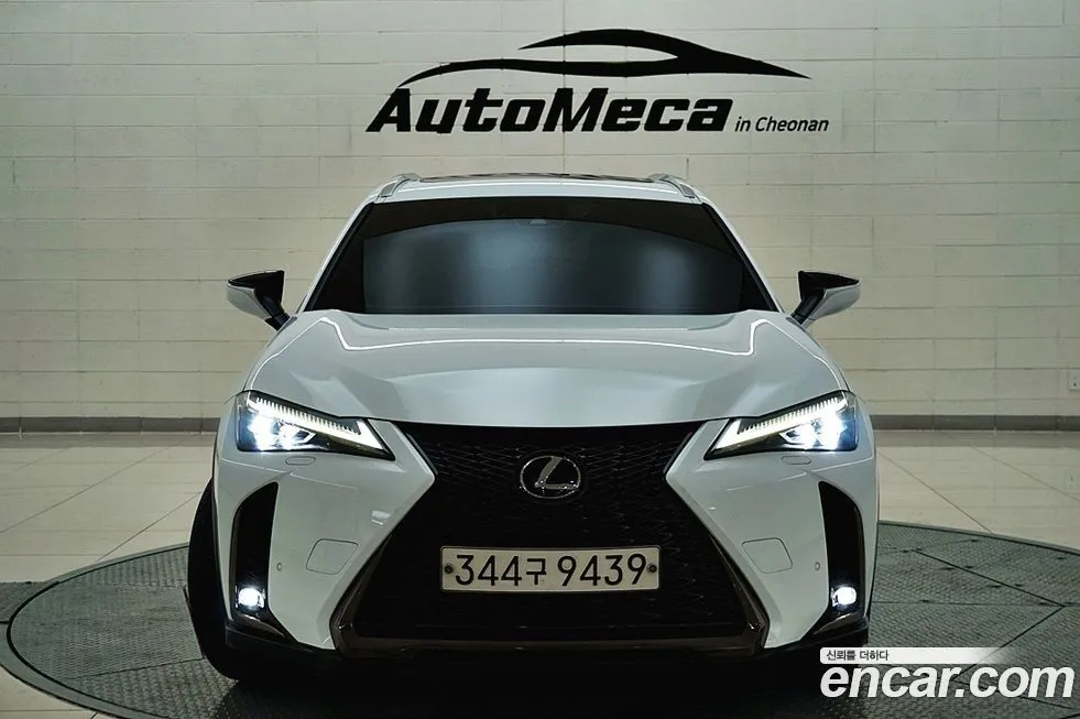 Lexus UX 2021 из KR, фото 1