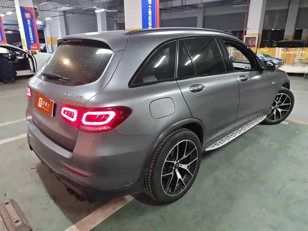 Mercedes-Benz GLC AMG — фото 5