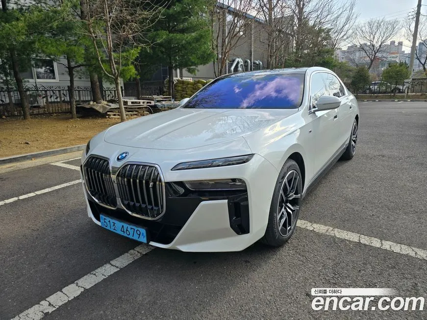 BMW i7 2024 из KR, фото 10