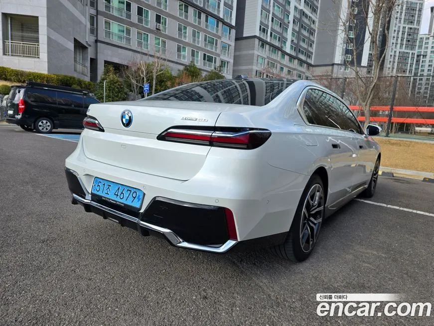 BMW i7 2024 из KR, фото 9