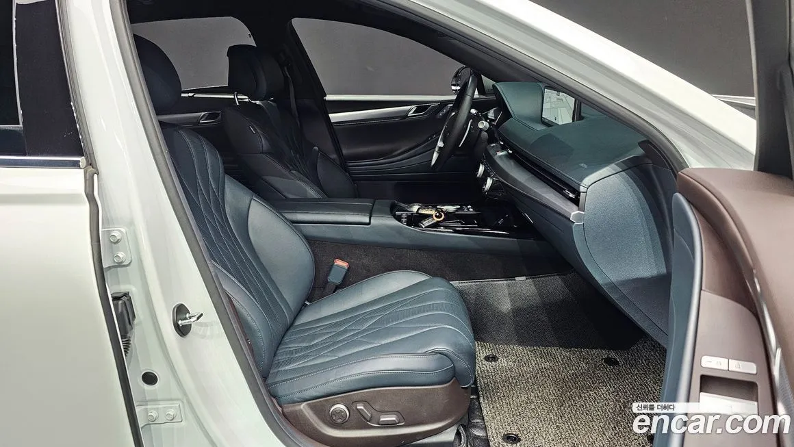 Genesis G80 — фото 10