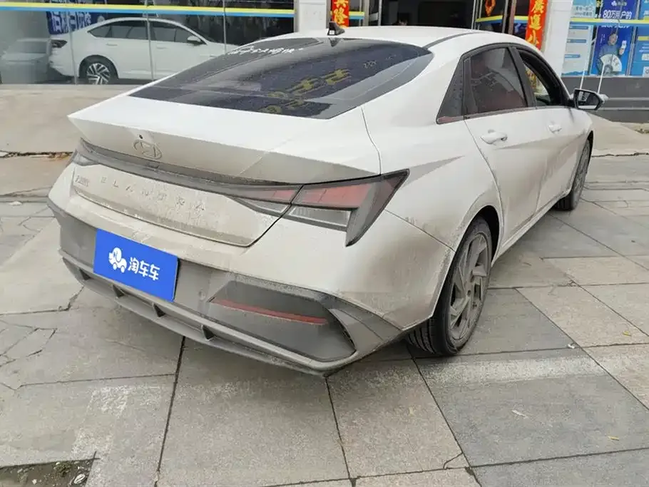 Hyundai Elantra 2025 из CN, фото 2