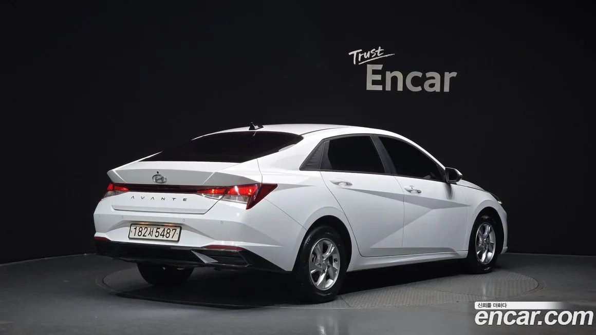Hyundai AVANTE 2022 из KR, фото 4