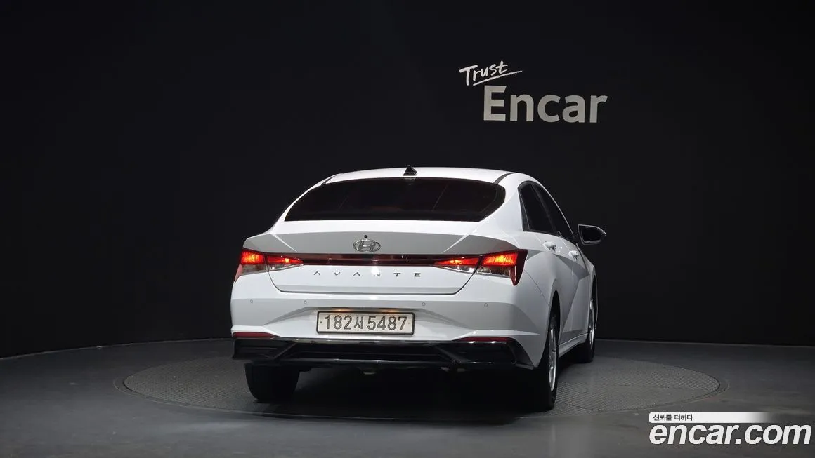 Hyundai AVANTE 2022 из KR, фото 9