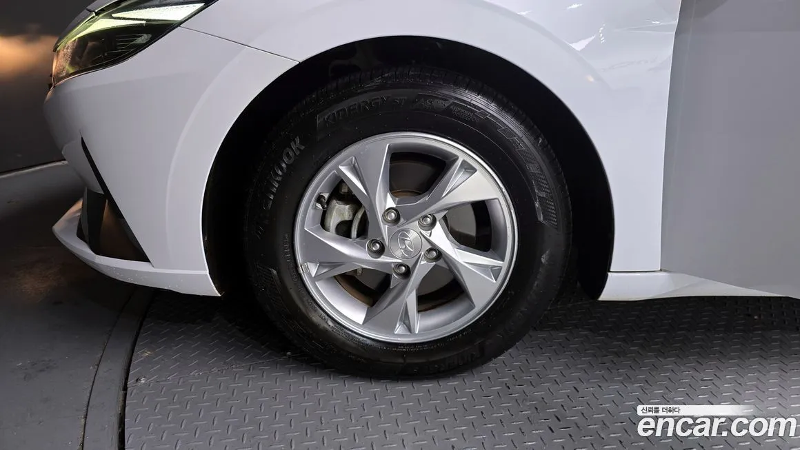 Hyundai AVANTE 2022 из KR, фото 8
