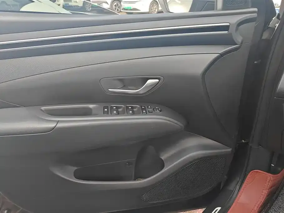 Hyundai Tucson — фото 2