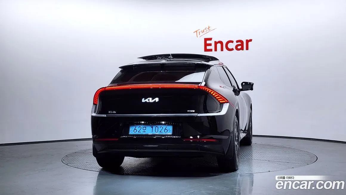 Kia EV6 — фото 6