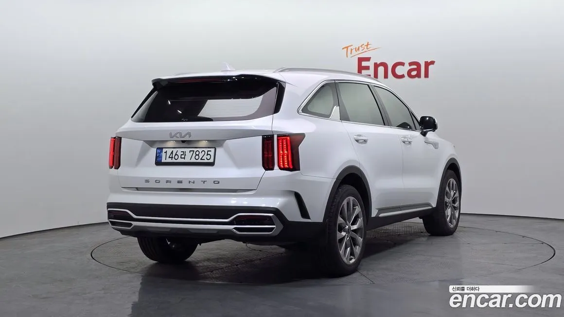Kia Sorento — фото 4