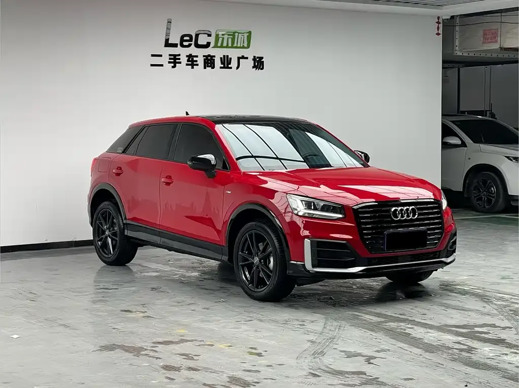 Audi Q2L 2021 из CN, фото 10