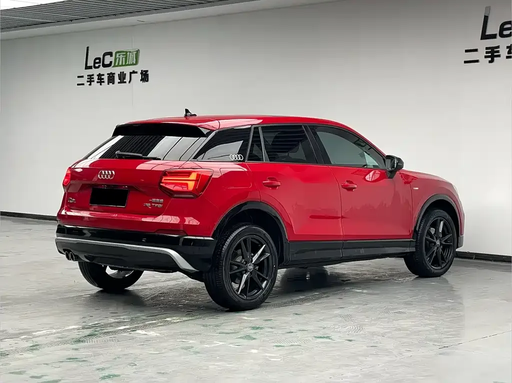Audi Q2L 2021 из CN, фото 8