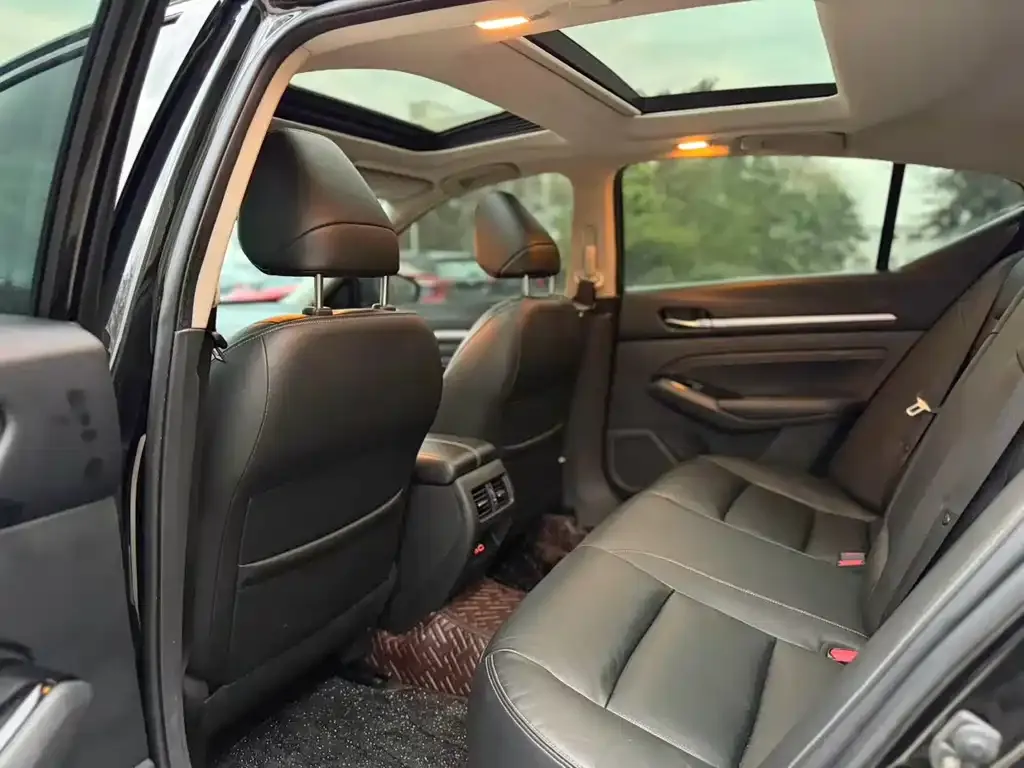 Nissan Teana 2021 из CN, фото 7