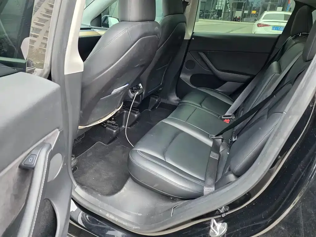 Tesla Model Y 2022 из CN, фото 4
