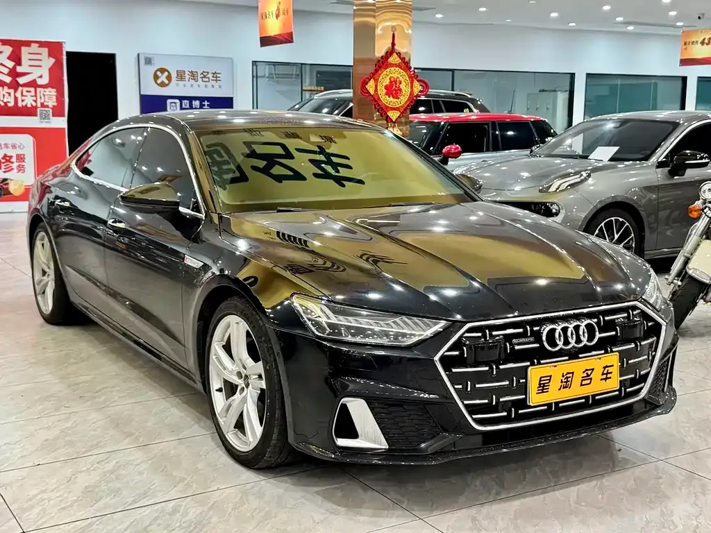 Audi A7L — фото 6