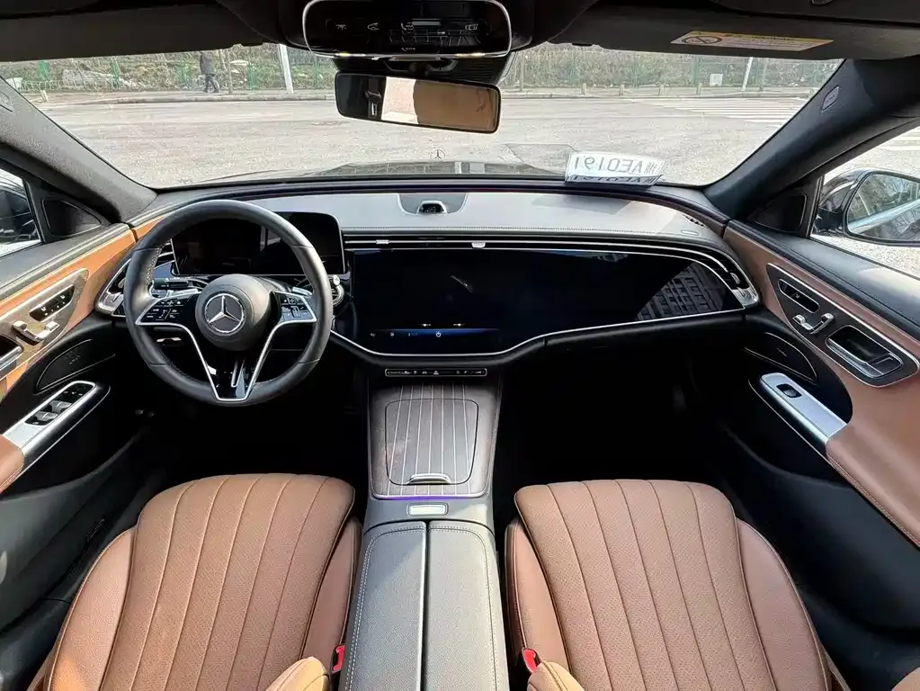 Mercedes-Benz E-Class New Energy 2024 из CN, фото 2